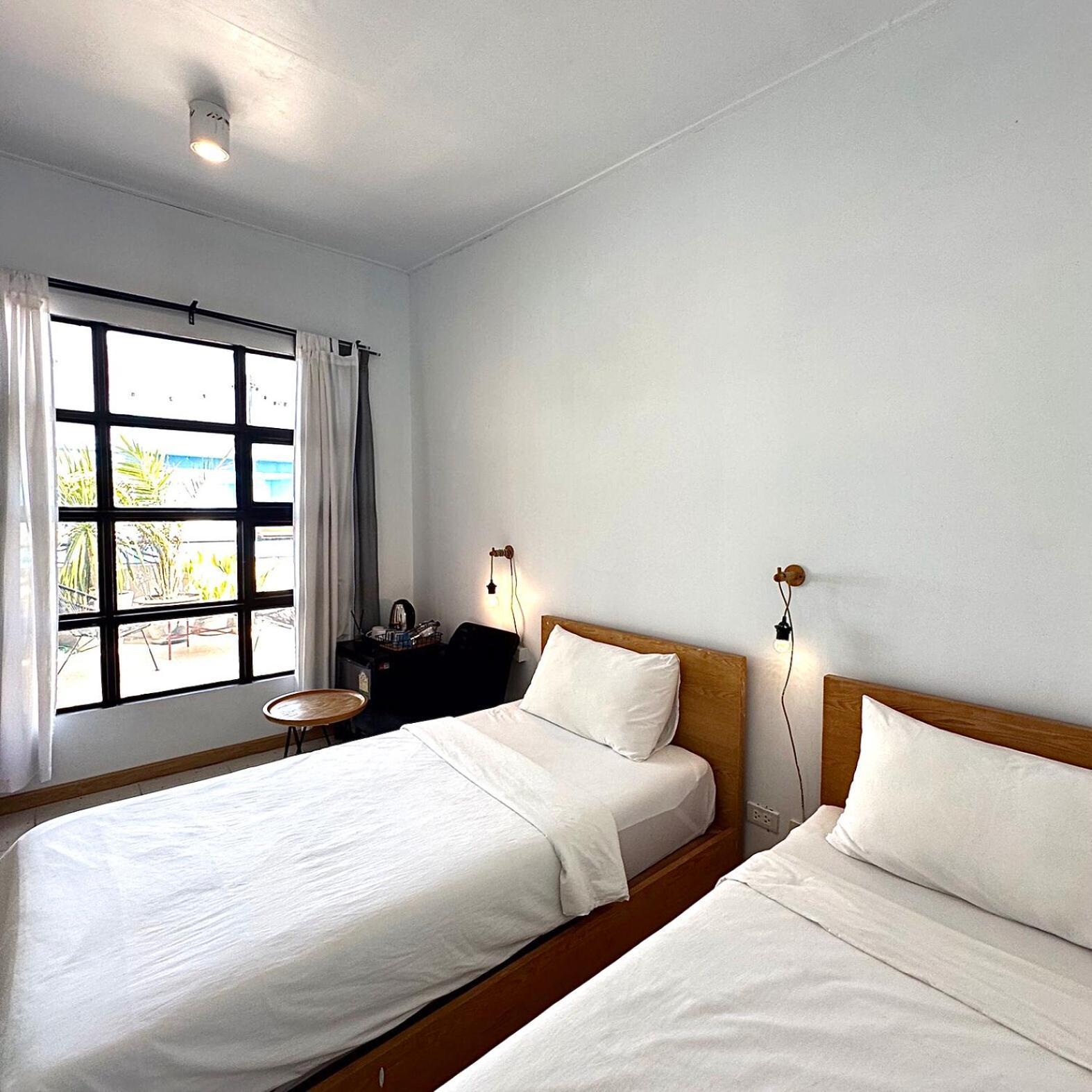 Ostello Beige Poshtels + Netflix Bangkok Esterno foto