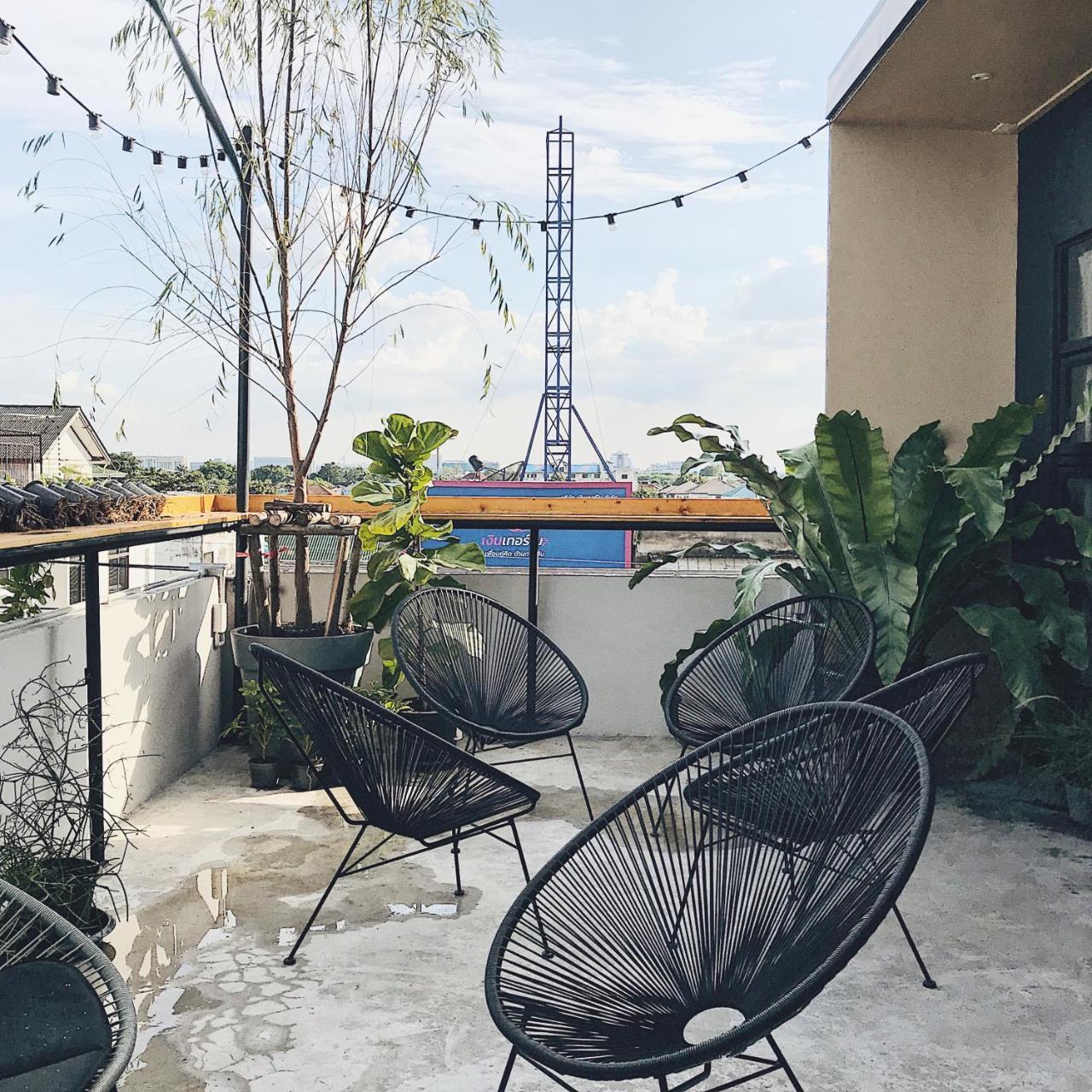 Ostello Beige Poshtels + Netflix Bangkok Esterno foto